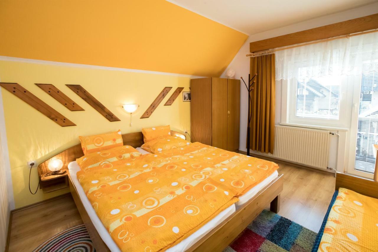 Apartments And Rooms Razen Bohinj Extérieur photo